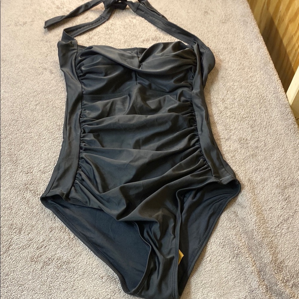 One piece bathing suit black size M NWOT
